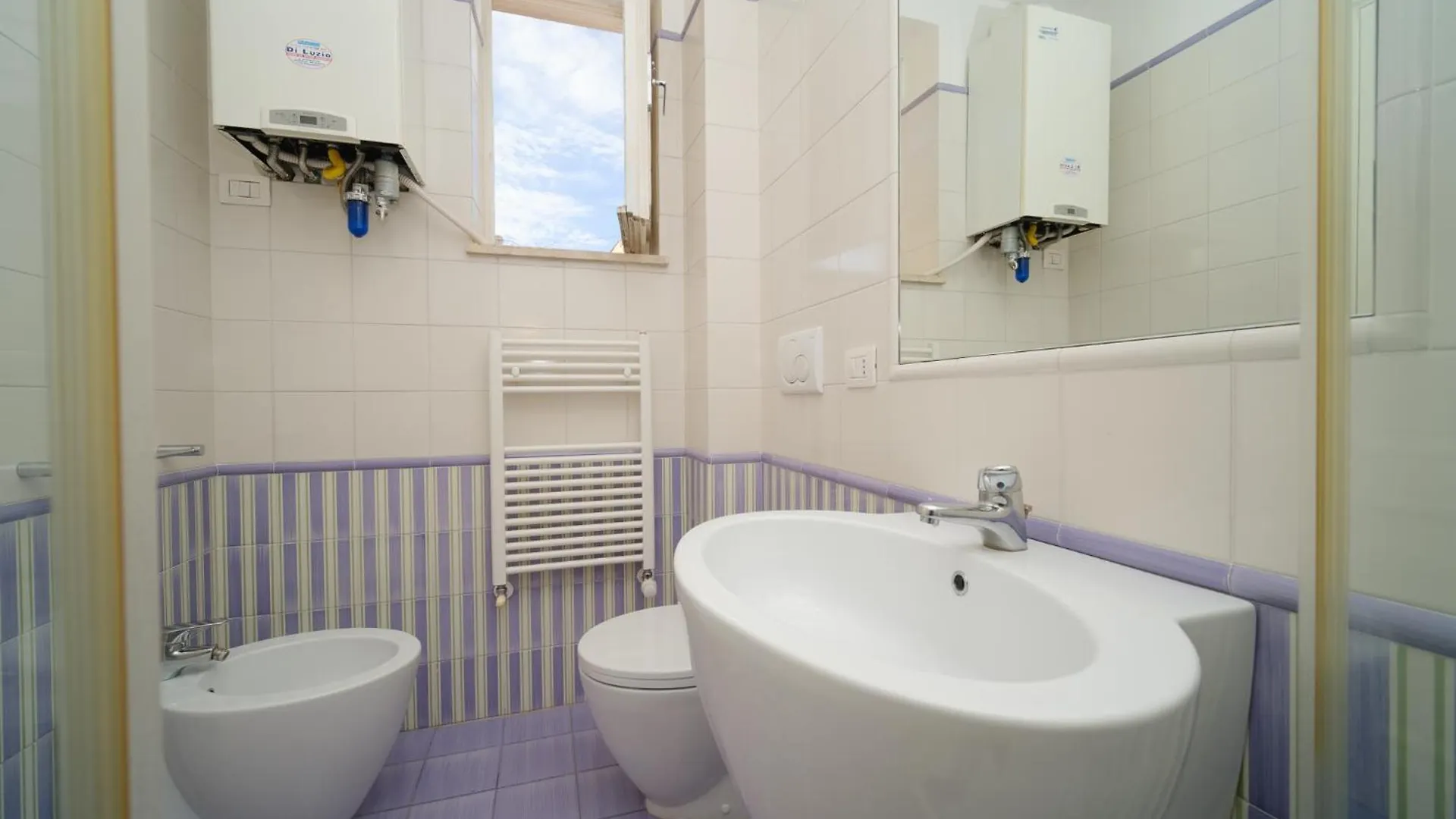 Apartment Elisa'S Trevi Fountain Buddyrent Rome